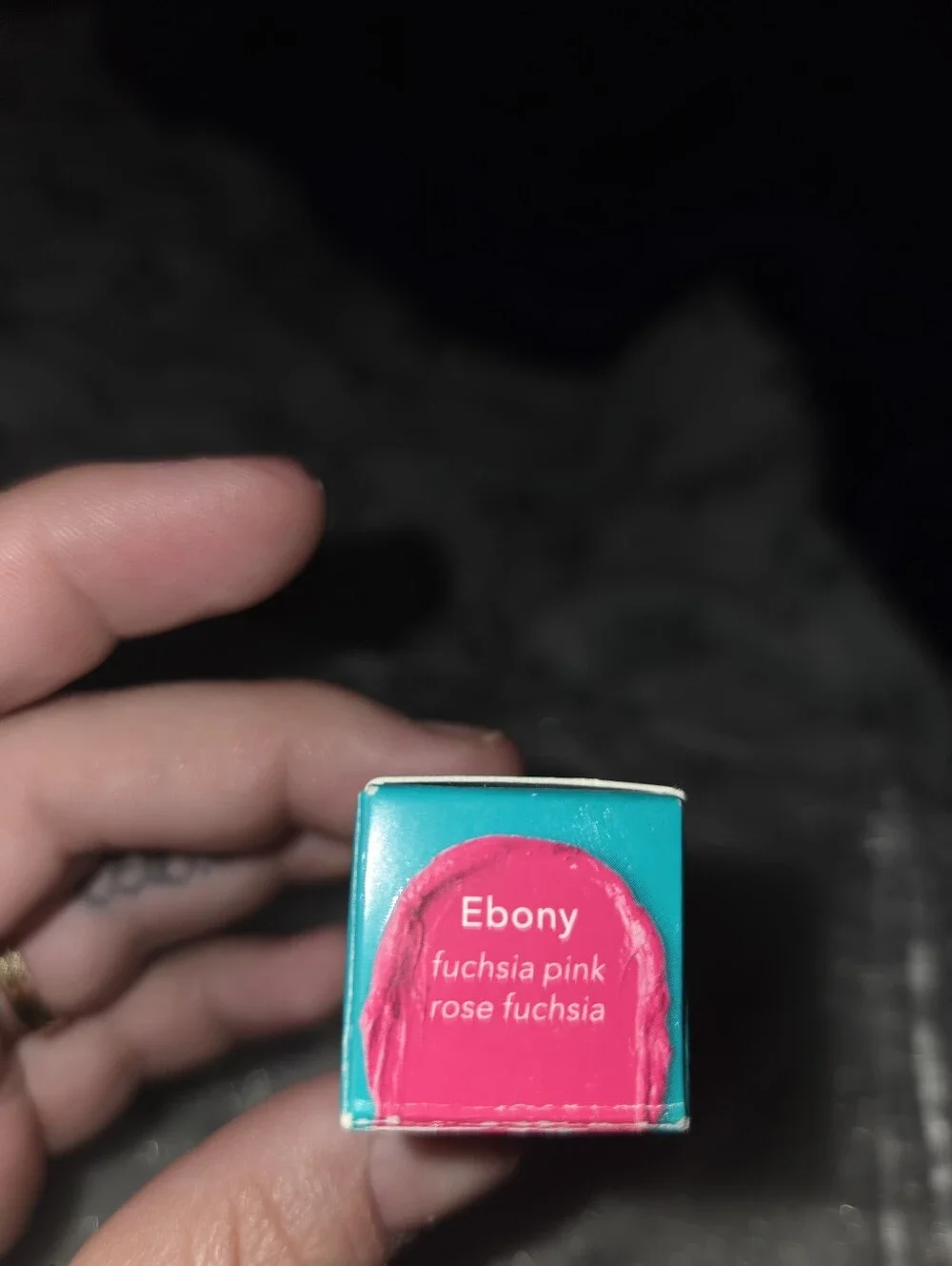 Thrive bright pink